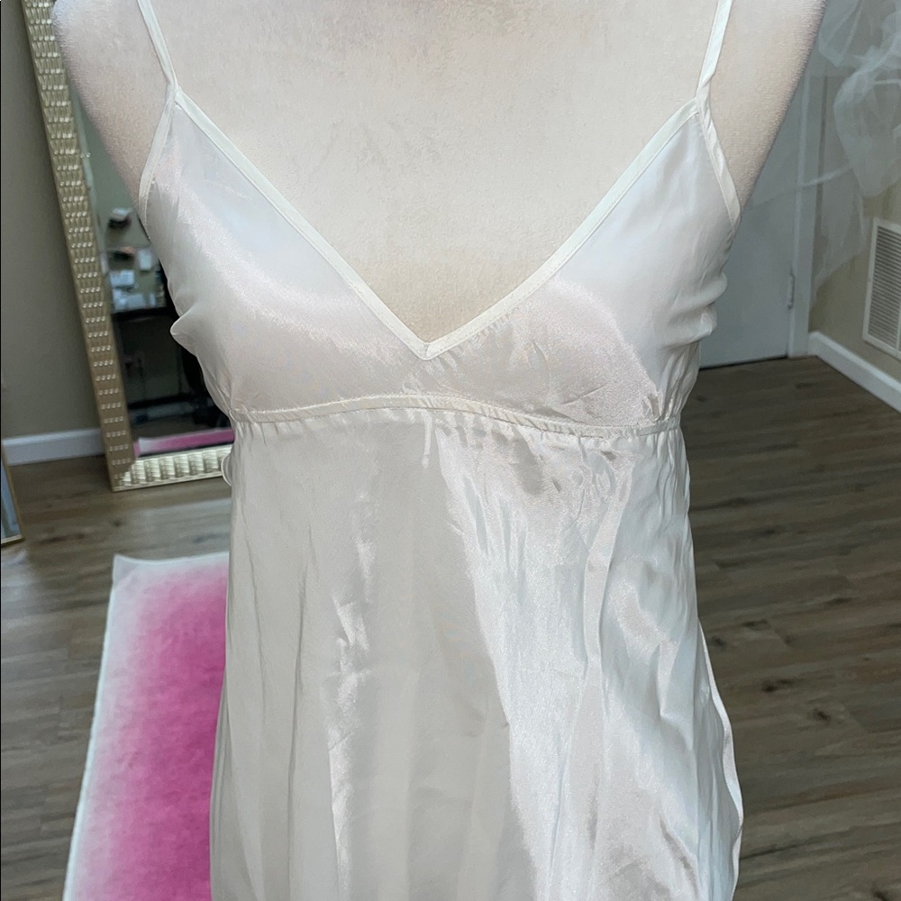 VINTAGE SLIP DRESS - Picture 2 of 3